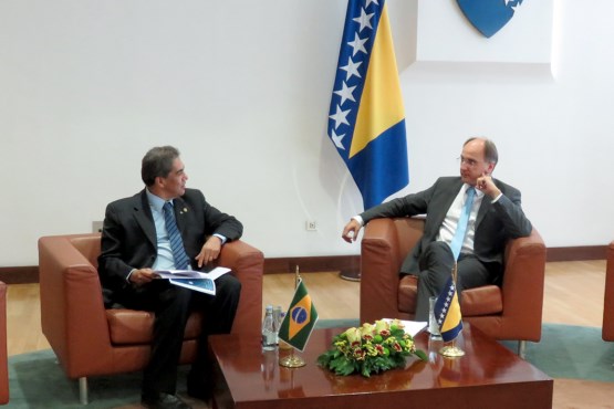 The Chair of the Friendship Group for North and South America, Australia, Oceania and Japan Damir Arnaut talked to a member of the Senate of the Federal Republic of Brazil